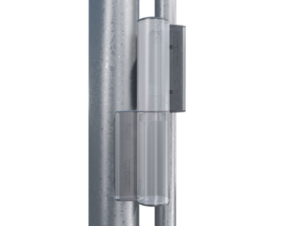 Chain link bracket for Tiger gate closer