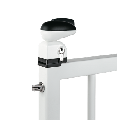 Swimming pool gate lock