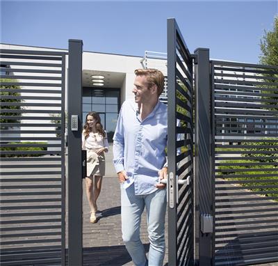 Insteekslot met 30 mm doornmaat voor profielen vanaf 50 mm